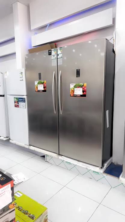 شاشات العرض